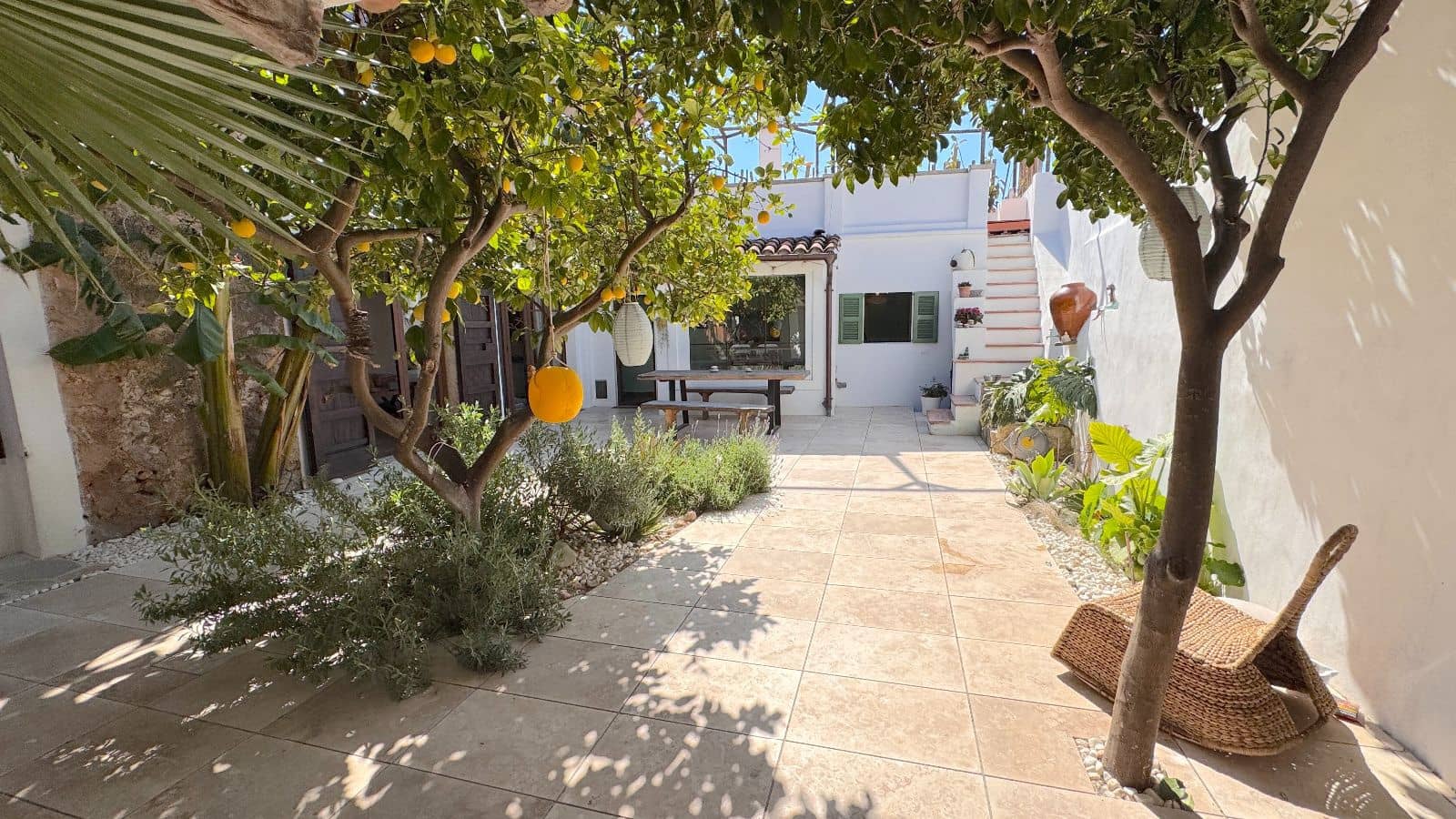 2 bedroom Townhouse for sale in Esporles - € 895,000 (Ref: 9523137)