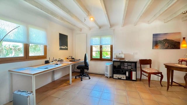 6 sovrum Finca/Hus på landet till salu i Inca med pool garage - 1 800 000 € (Ref: 9523138)