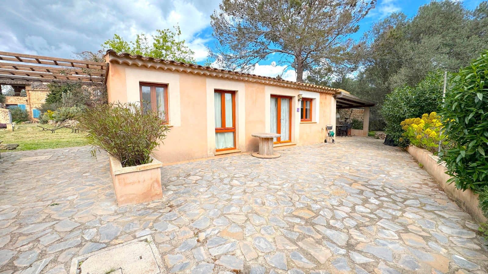 6 sovrum Finca/Hus på landet till salu i Inca med pool garage - 1 800 000 € (Ref: 9523138)