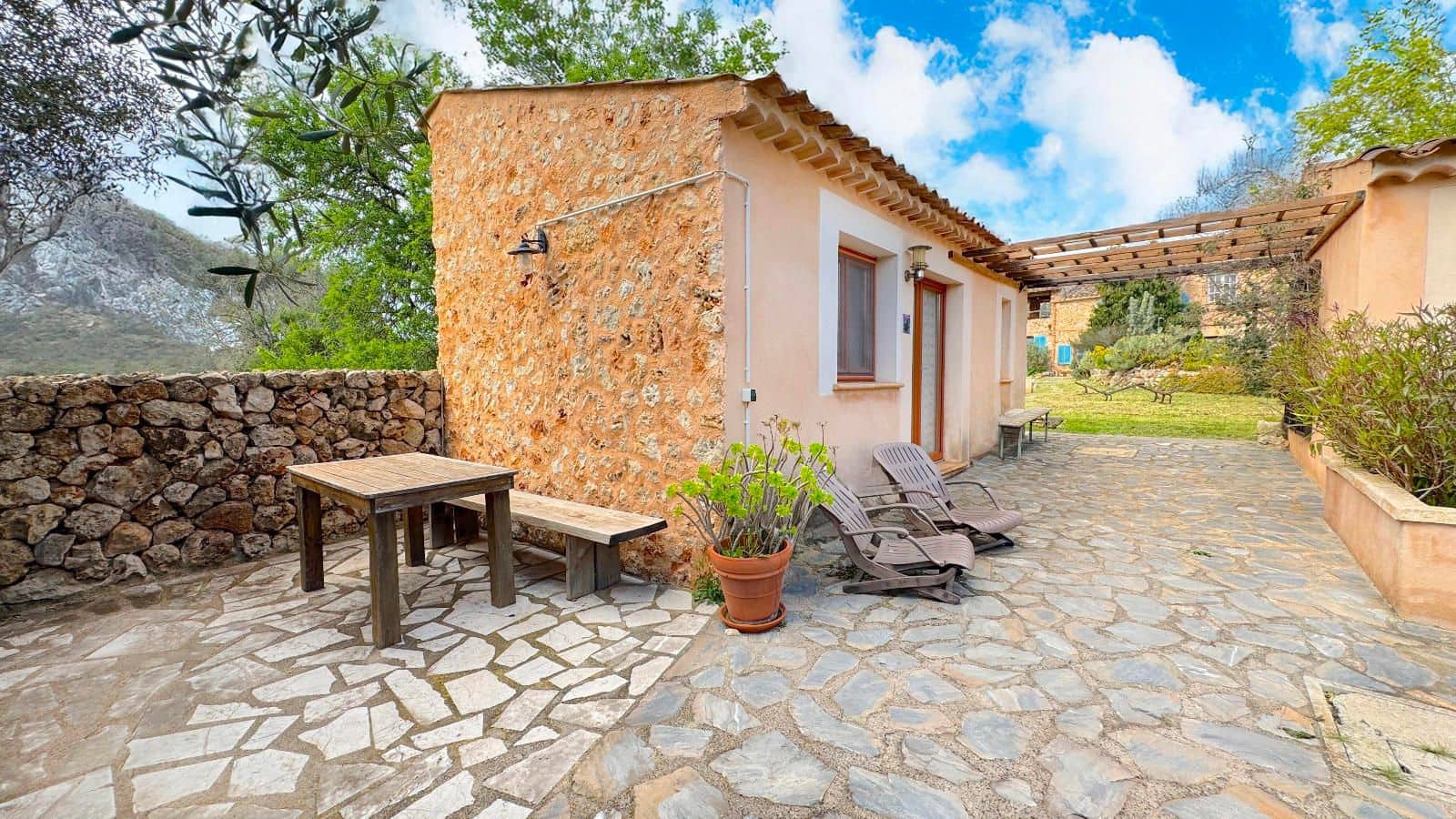 6 sovrum Finca/Hus på landet till salu i Inca med pool garage - 1 800 000 € (Ref: 9523138)