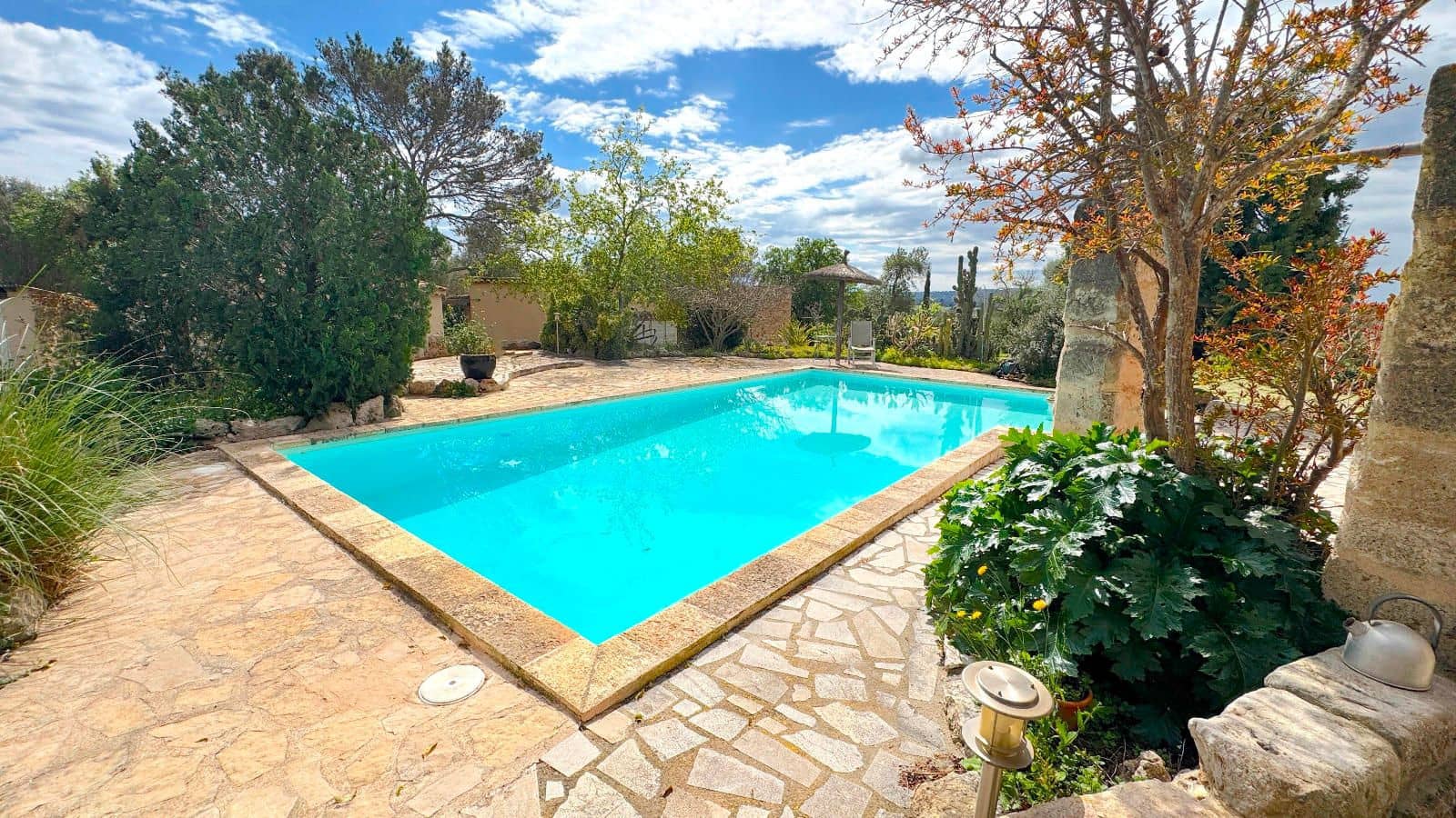 6 sovrum Finca/Hus på landet till salu i Inca med pool garage - 1 800 000 € (Ref: 9523138)