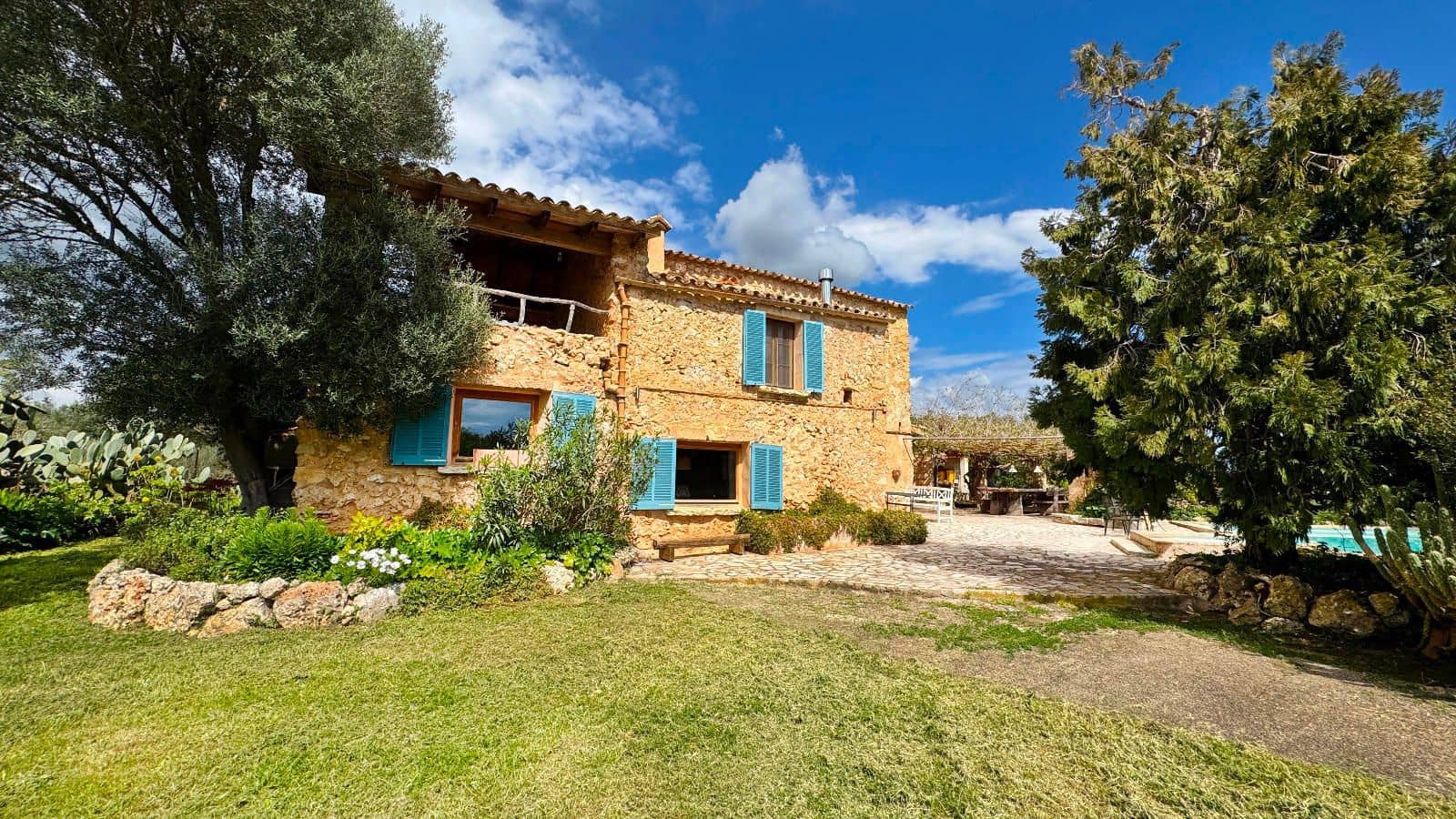 6 sovrum Finca/Hus på landet till salu i Inca med pool garage - 1 800 000 € (Ref: 9523138)