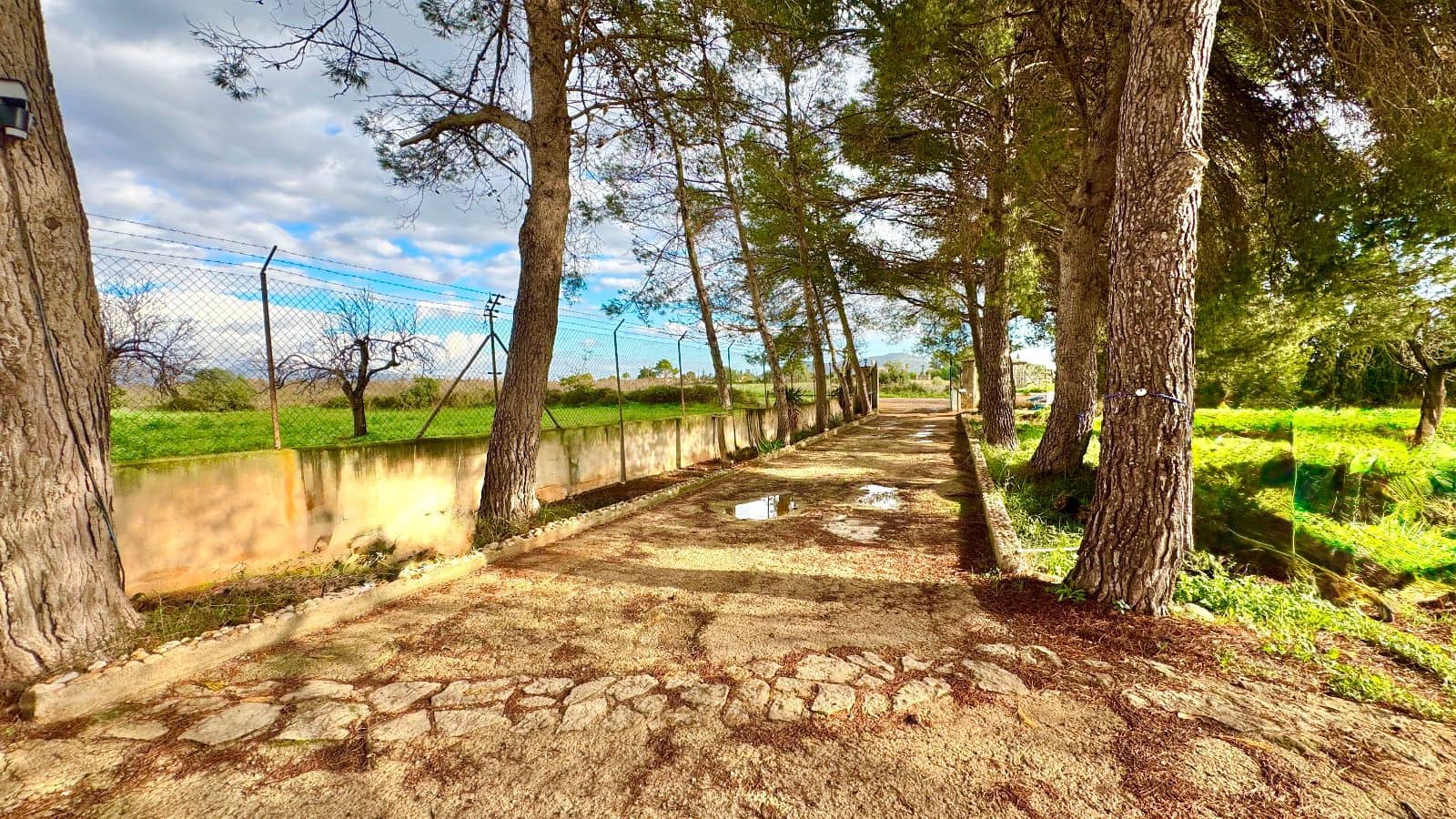 4 Zimmer Finca/Landgut zu verkaufen in Inca mit Pool Garage - 685.000 € (Ref: 9523139)