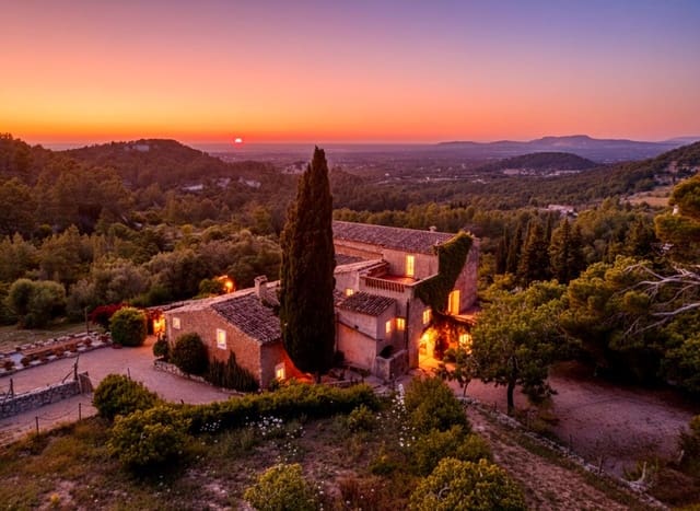 7 slaapkamer Finca/Landhuis te koop in Felanitx met garage - € 6.500.000 (Ref: 9523145)