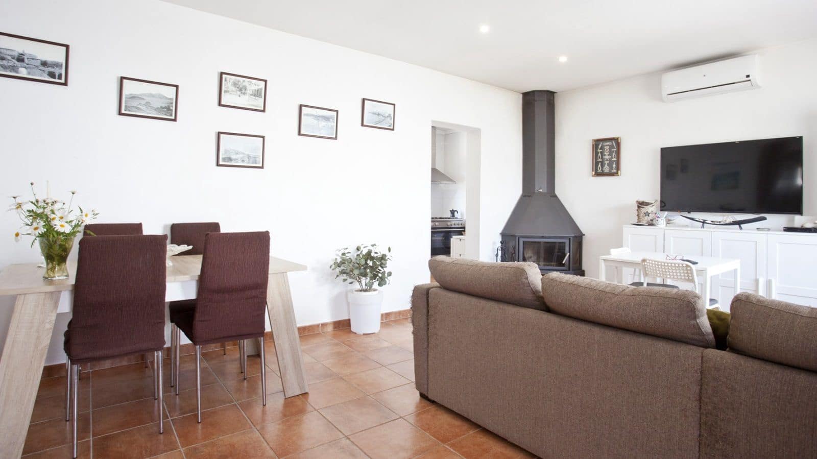 3 quarto Casa em Banda para venda em Puerto de Alcudia com garagem - 650 000 € (Ref: 9523147)