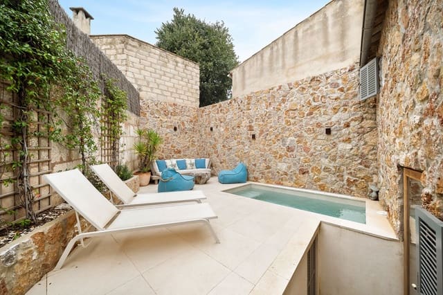 3 soveværelse Byhus til salg i Pollensa / Pollença med swimmingpool garage - € 990.000 (Ref: 9523150)