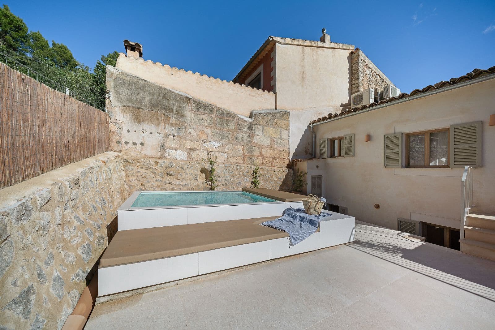 Casa de 3 habitaciones en Caimari en venta con piscina - 1.250.000 € (Ref: 9523153)