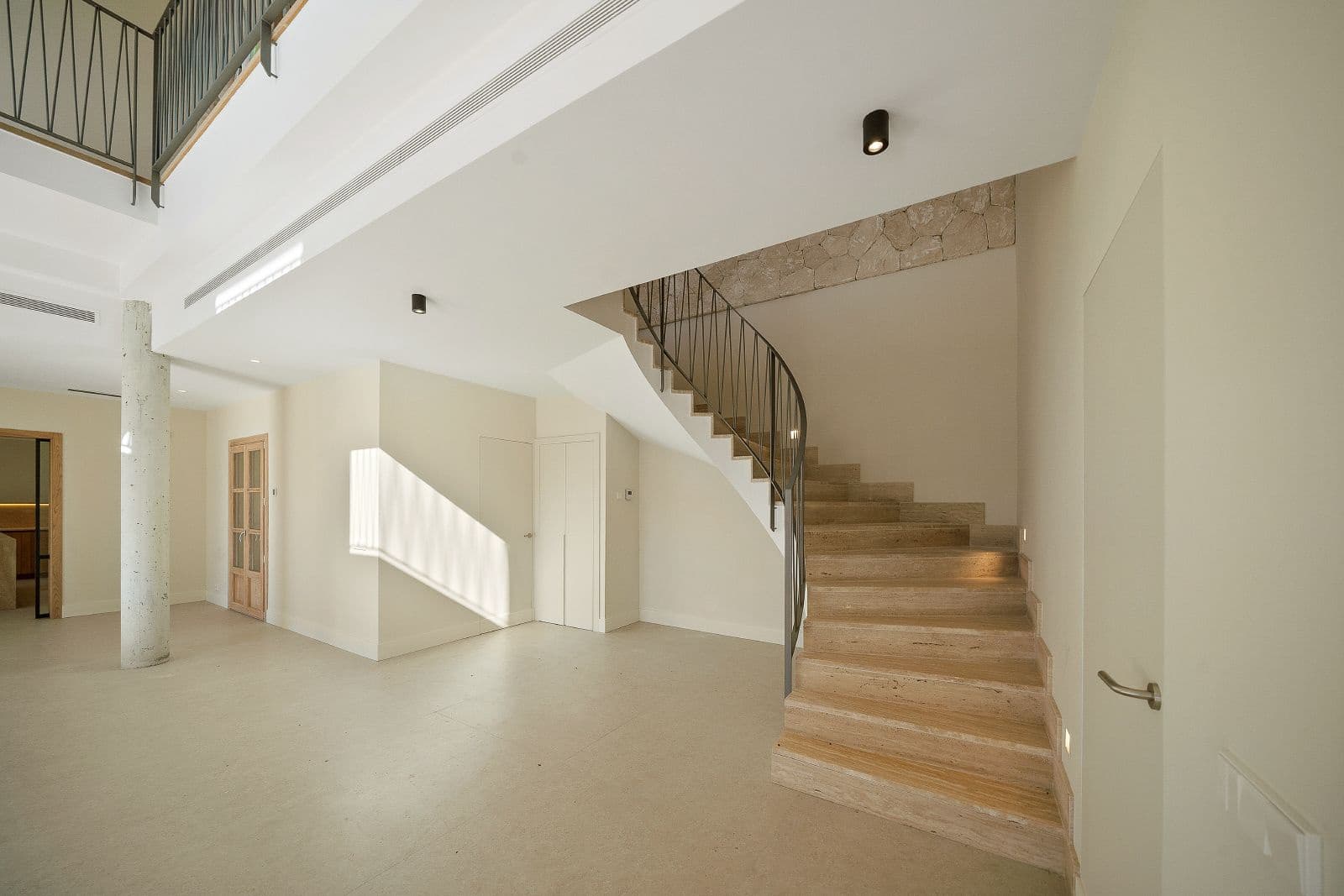 Casa de 4 habitaciones en Pollensa / Pollença en venta con piscina garaje - 2.950.000 € (Ref: 9523154)