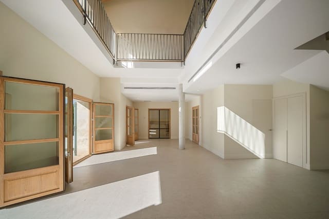 Casa de 4 habitaciones en Pollensa / Pollença en venta con piscina garaje - 2.950.000 € (Ref: 9523154)