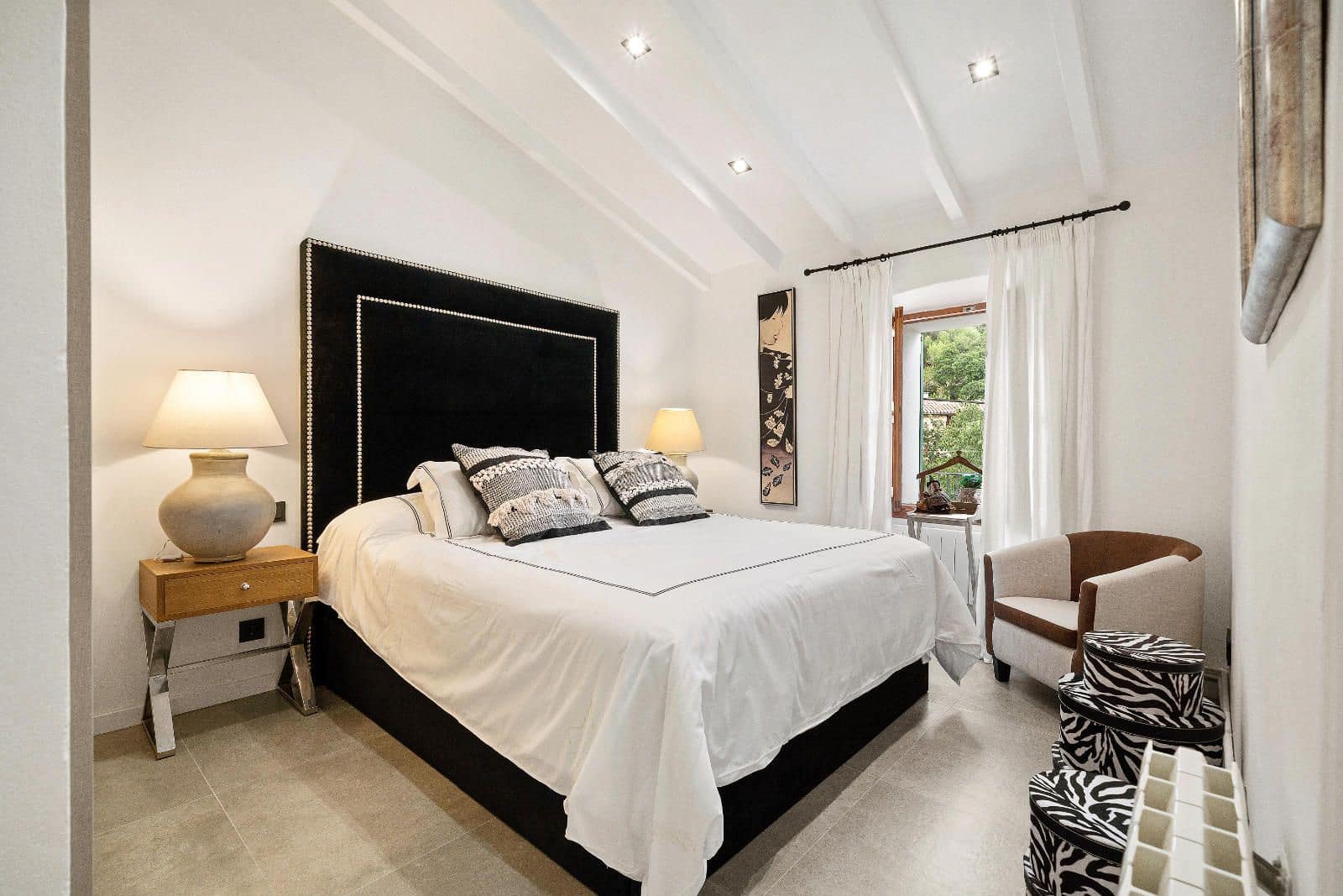 3 bedroom Townhouse for sale in Galilea with pool garage - € 1,150,000 (Ref: 9523156)