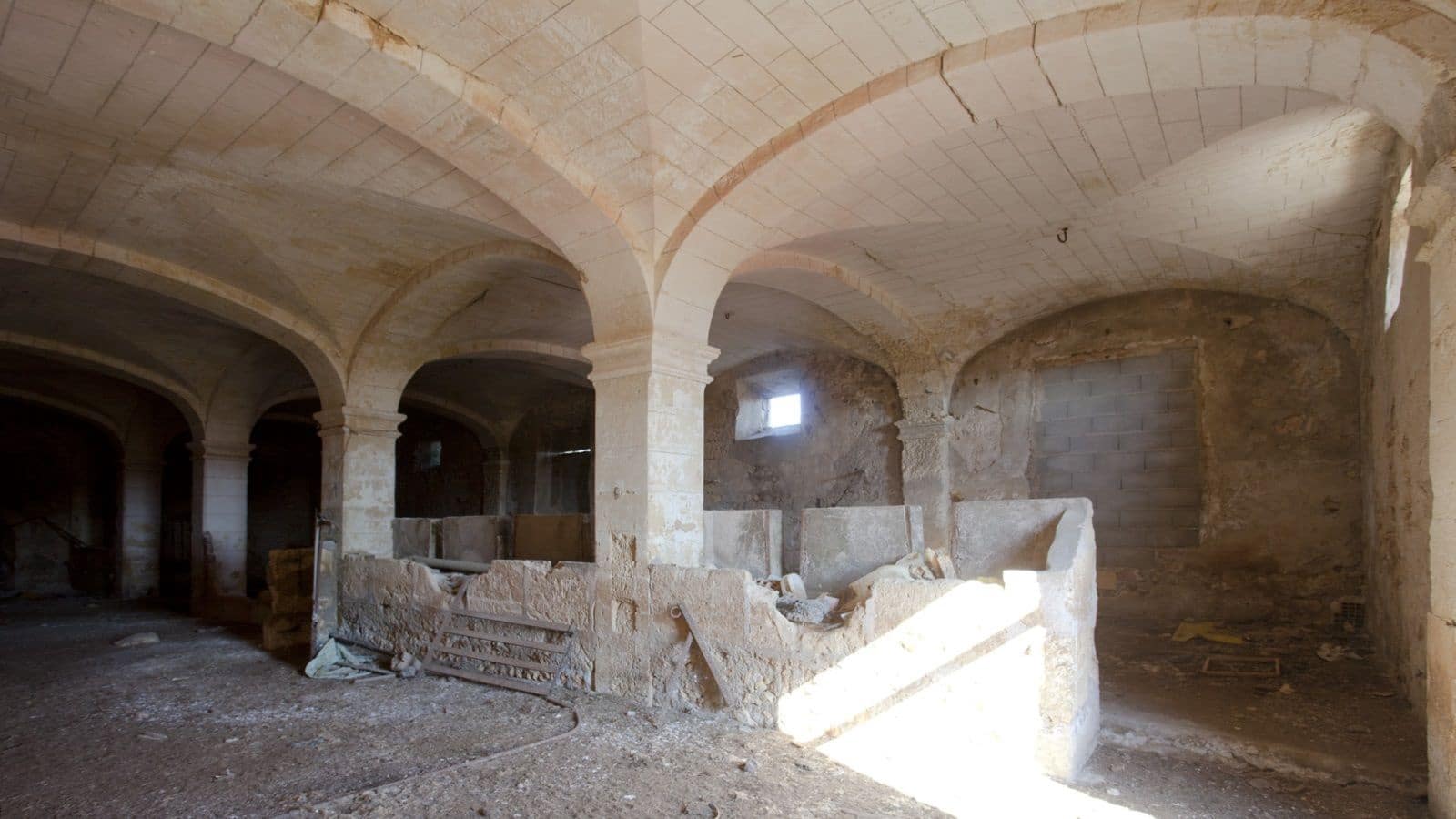 8 slaapkamer Finca/Landhuis te koop in Manacor met garage - € 2.000.000 (Ref: 9523158)