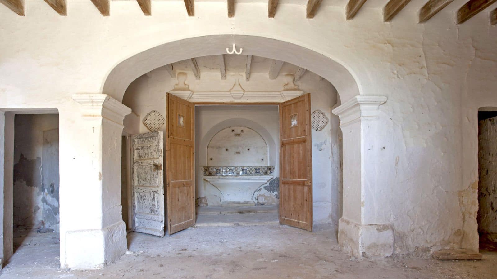 8 bedroom Finca/Country House for sale in Manacor with garage - € 1,495,000 (Ref: 9523158)