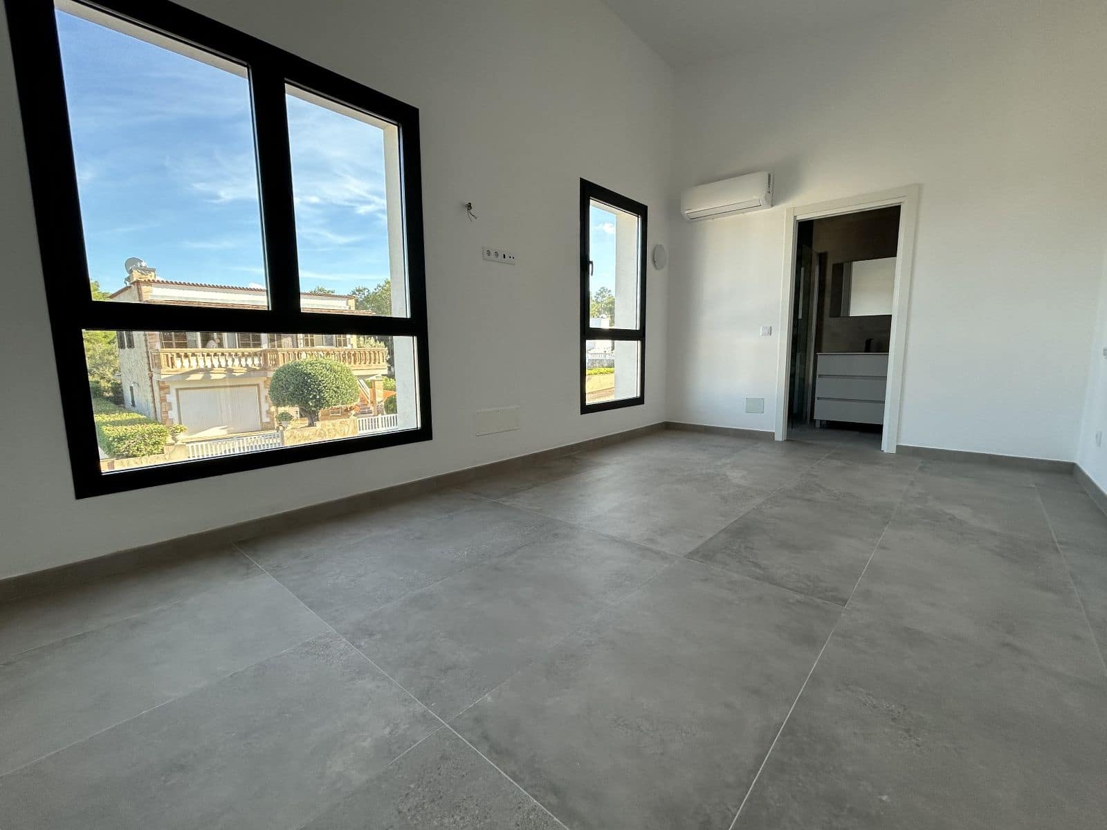 4 quarto Casa em Banda para venda em Son Serra de Marina com piscina garagem - 765 000 € (Ref: 9523159)