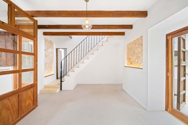 3 Zimmer Haus zu verkaufen in Campanet mit Pool - 1.090.000 € (Ref: 9523164)