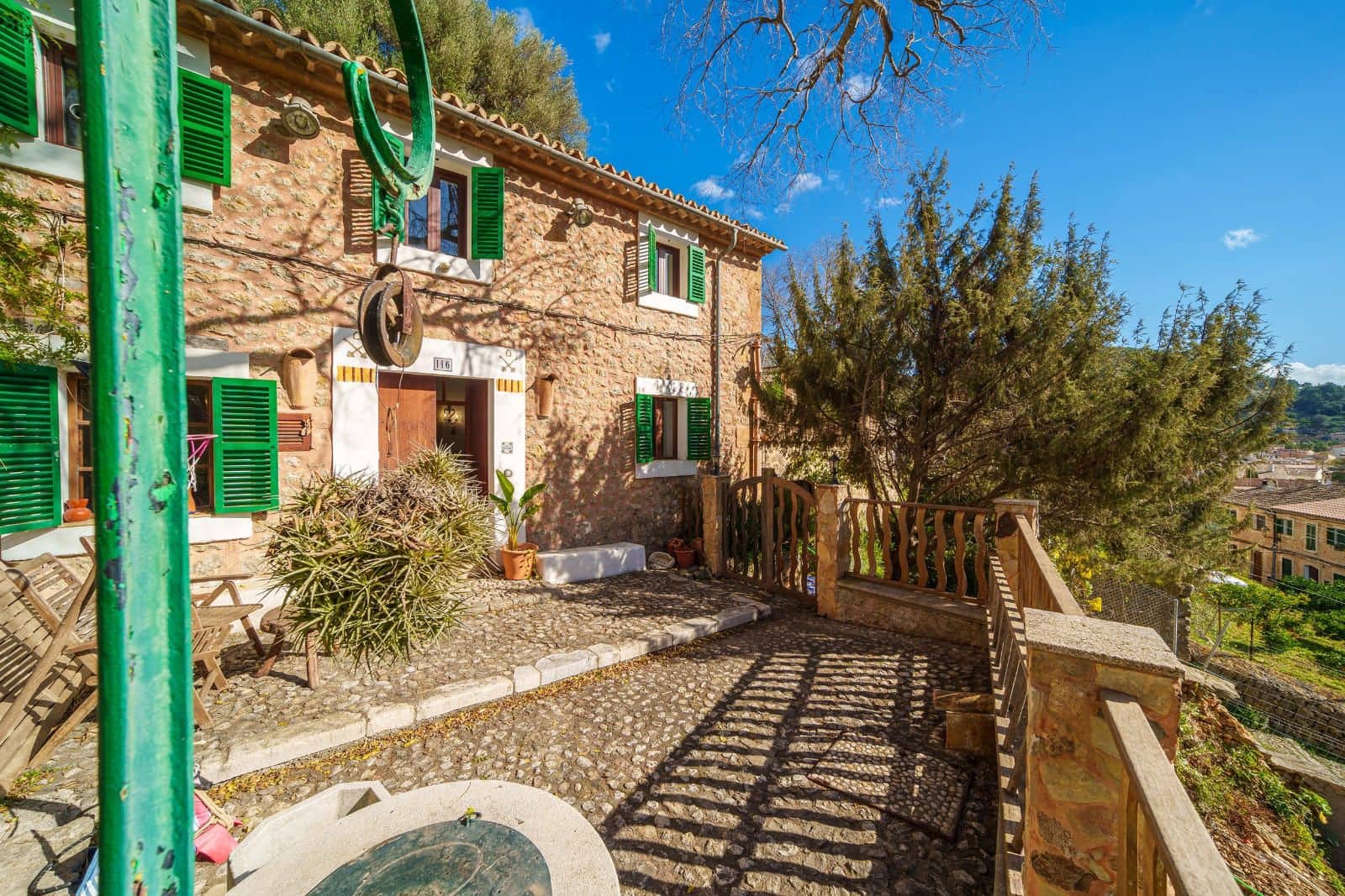 Casa de 4 habitaciones en Esporles en venta - 665.000 € (Ref: 9523165)