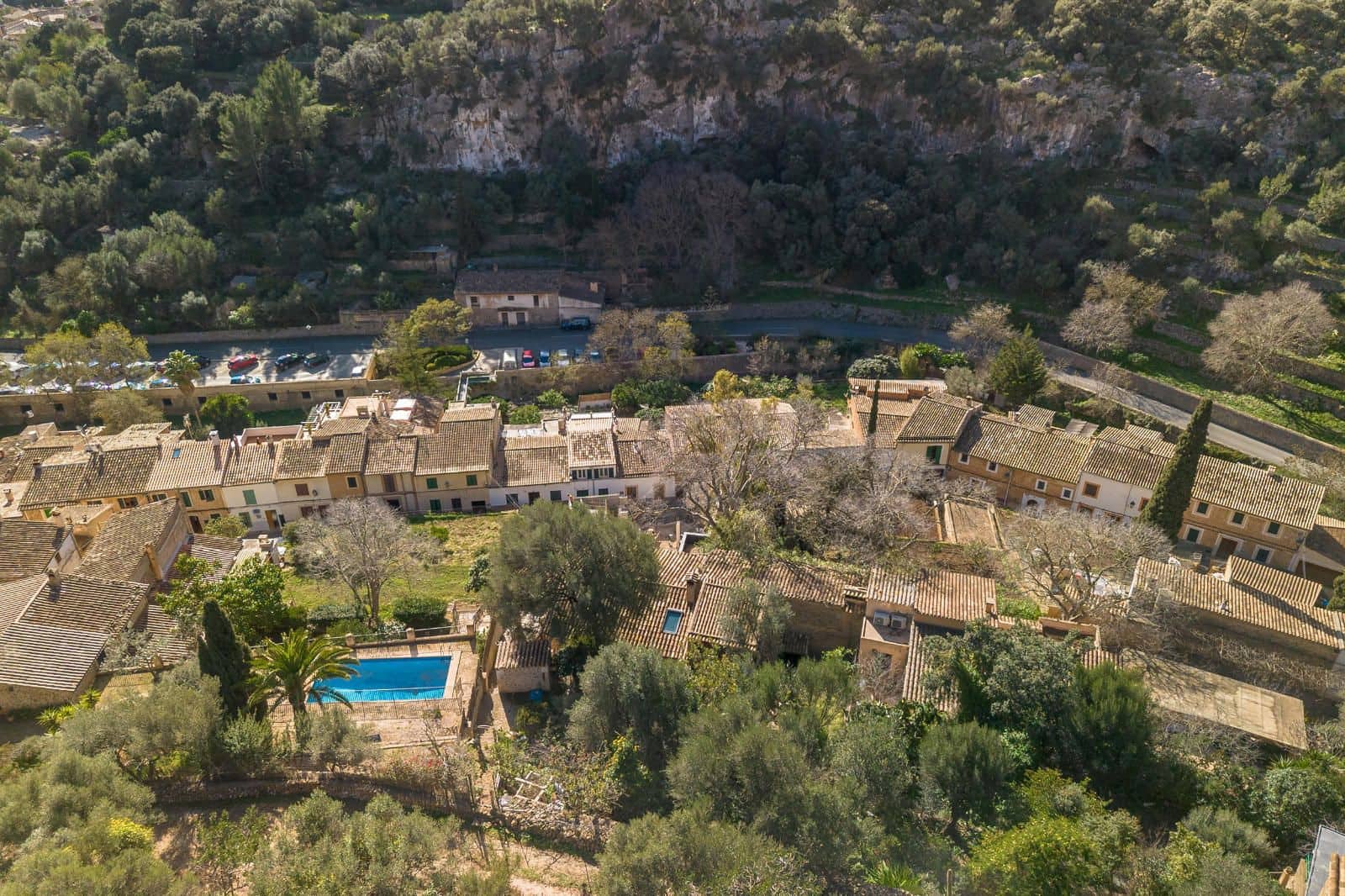 Casa de 4 habitaciones en Esporles en venta - 665.000 € (Ref: 9523165)