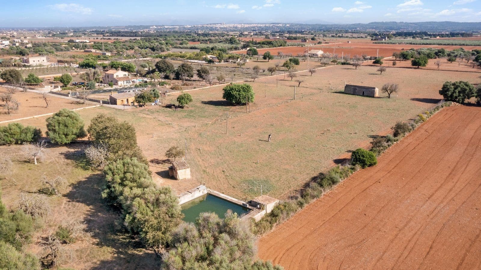 2 soverom Finca/Herregård til salgs i Buger med svømmebasseng - € 415 000 (Ref: 9523167)