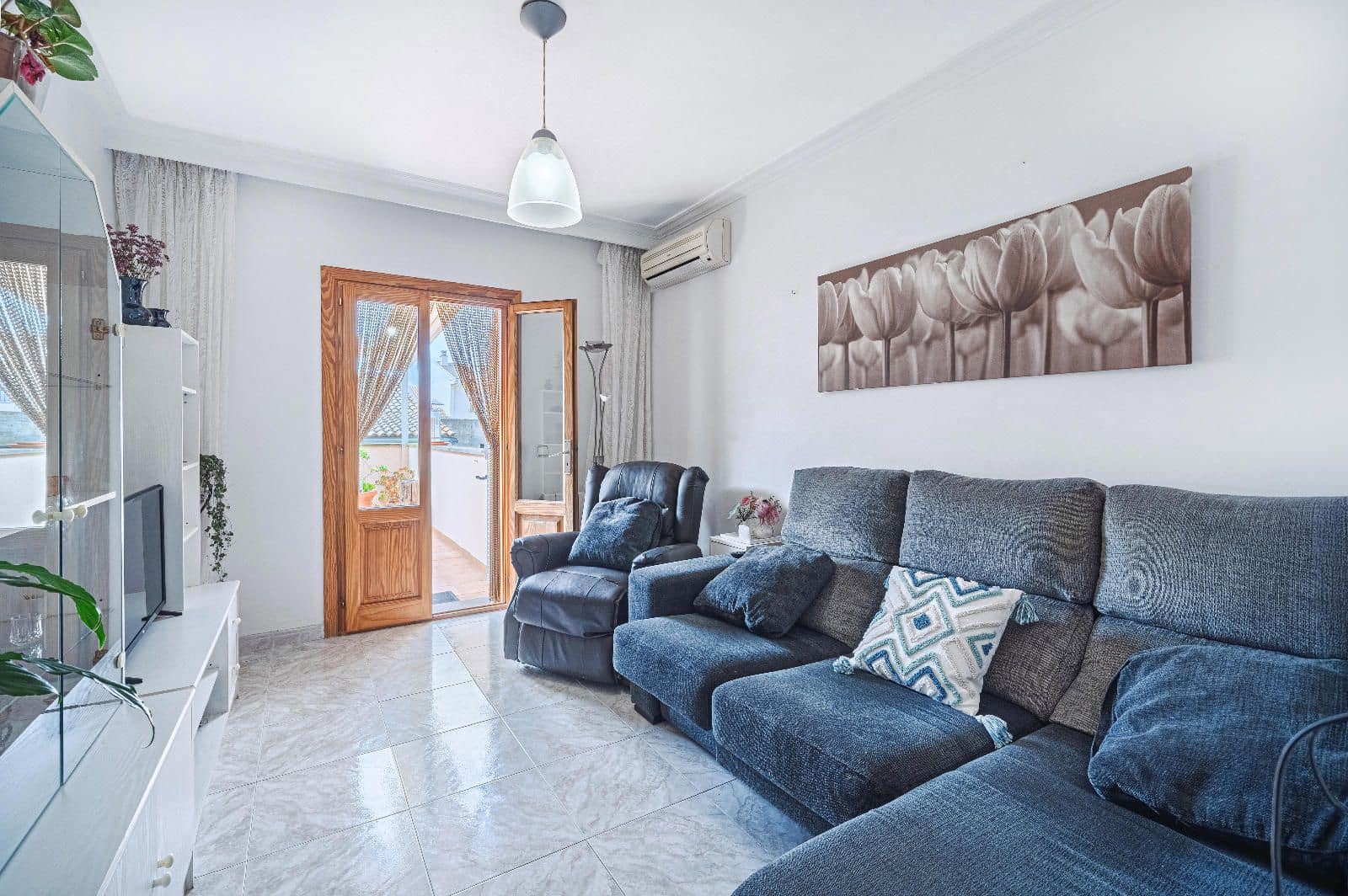 4 bedroom Townhouse for sale in Alcudia with garage - € 899,000 (Ref: 9523168)