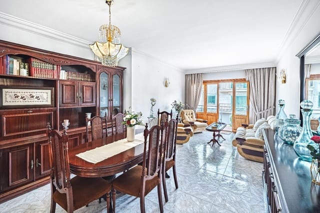 4 bedroom Townhouse for sale in Alcúdia with garage - € 899,000 (Ref: 9523168)