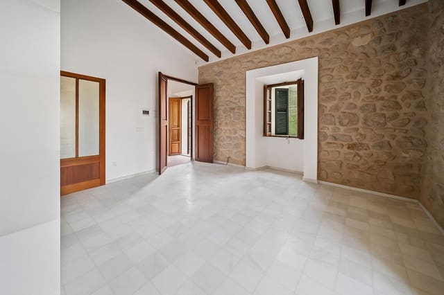 Casa de 6 habitaciones en Biniamar, Selva en venta con piscina - 1.250.000 € (Ref: 9523169)