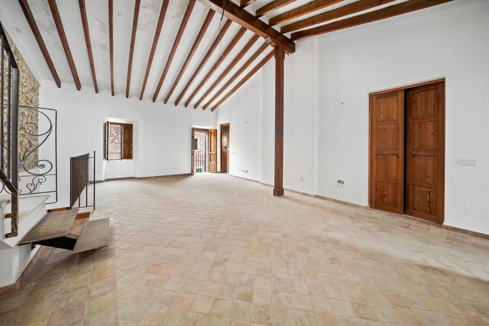 Casa de 6 habitaciones en Biniamar en venta con piscina - 1.250.000 € (Ref: 9523169)