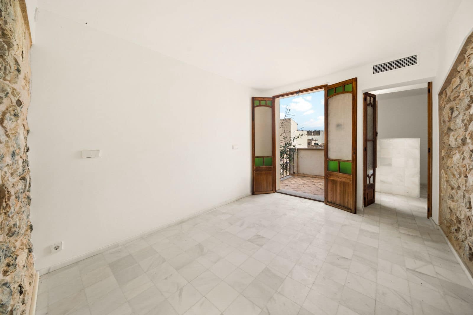 Casa de 6 habitaciones en Biniamar en venta con piscina - 1.250.000 € (Ref: 9523169)