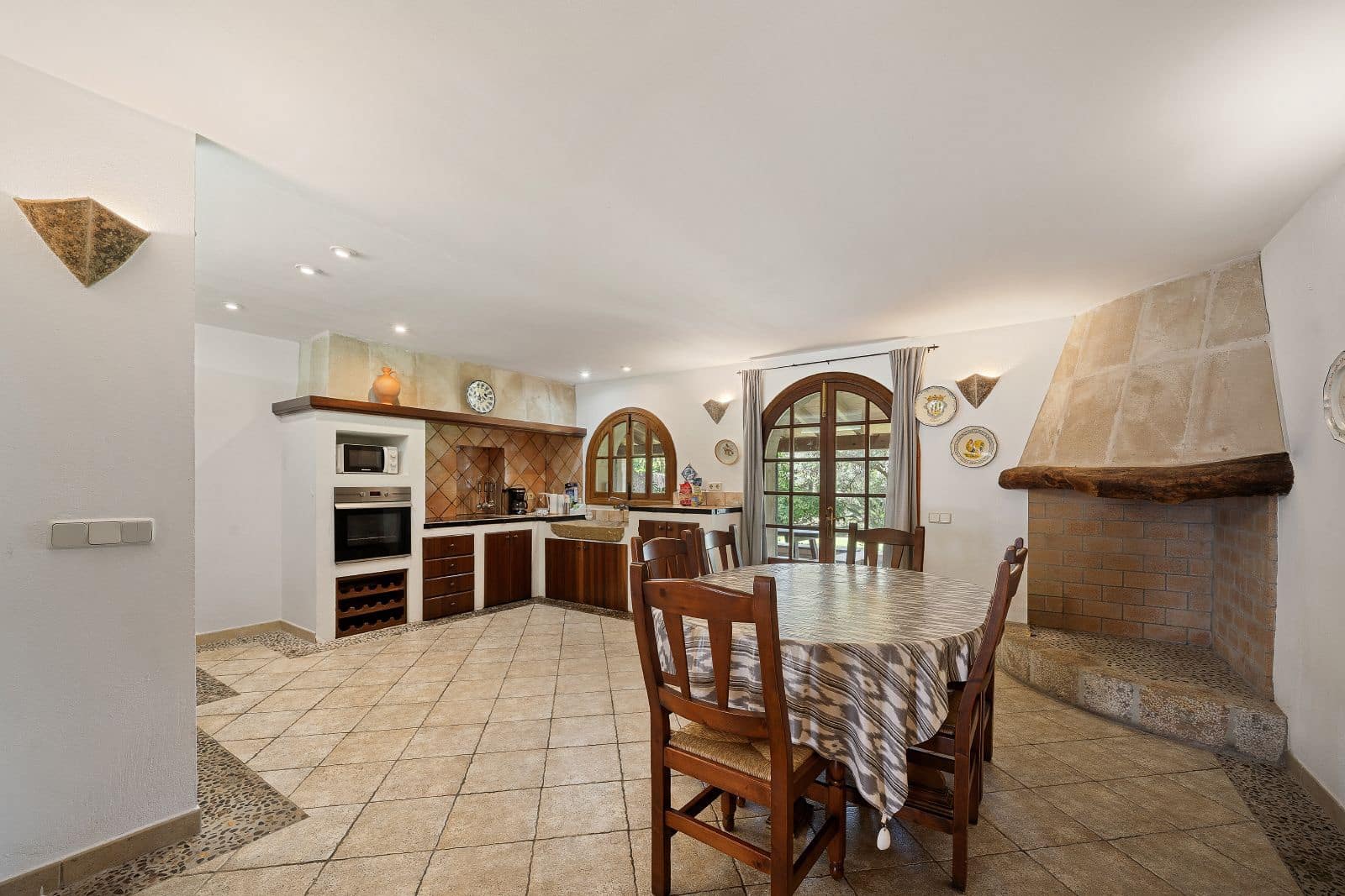 9 sypialnia Finka/Dom wiejski na sprzedaż w Pollensa / Pollenca z basenem garażem - 1 700 000 € (Ref: 9523172)