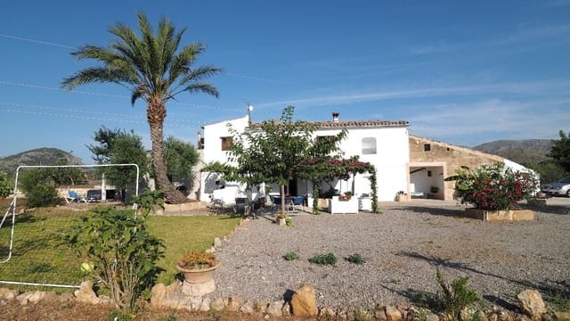 4 slaapkamer Finca/Landhuis te koop in Pollensa / Pollença - € 1.200.000 (Ref: 9523176)