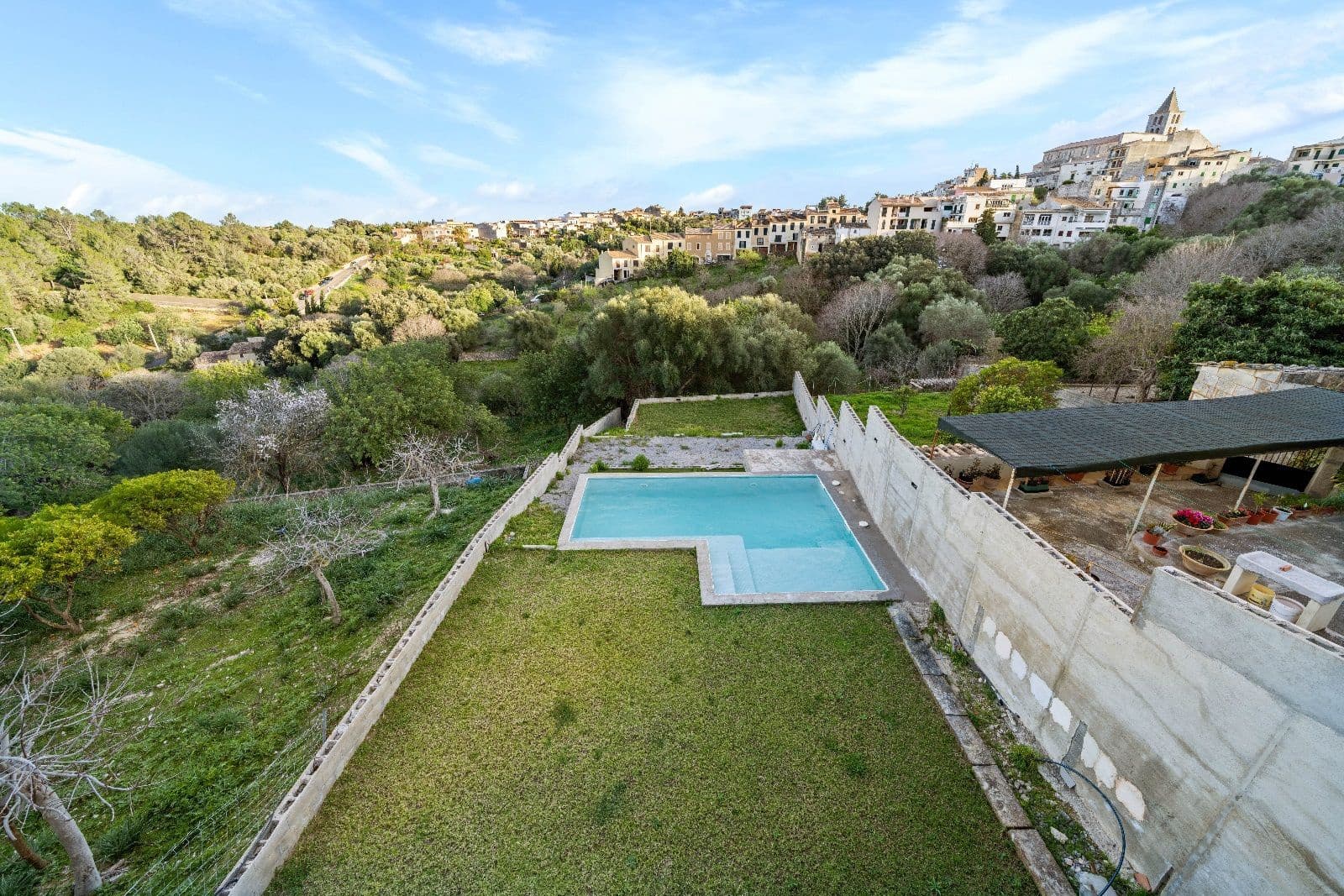 4 Zimmer Haus zu verkaufen in Campanet mit Pool Garage - 1.180.000 € (Ref: 9523183)