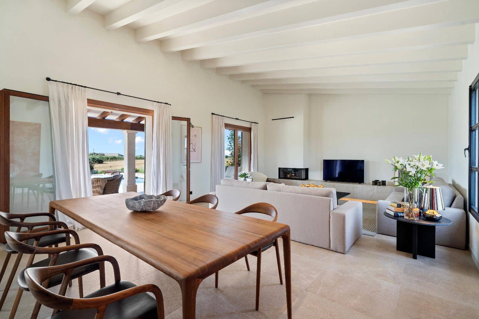 2 slaapkamer Finca/Landhuis te koop in Campos met zwembad garage - € 1.995.000 (Ref: 9523192)