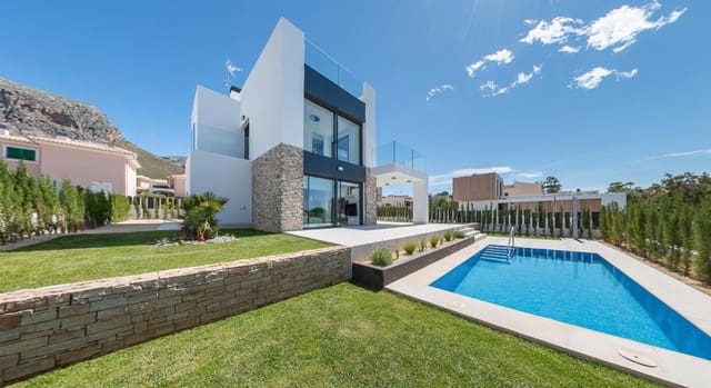 3 soveværelse Byhus til salg i Colonia de Sant Pere / Colonia de San Pedro, Artà med swimmingpool garage - € 1.270.000 (Ref: 9523193)