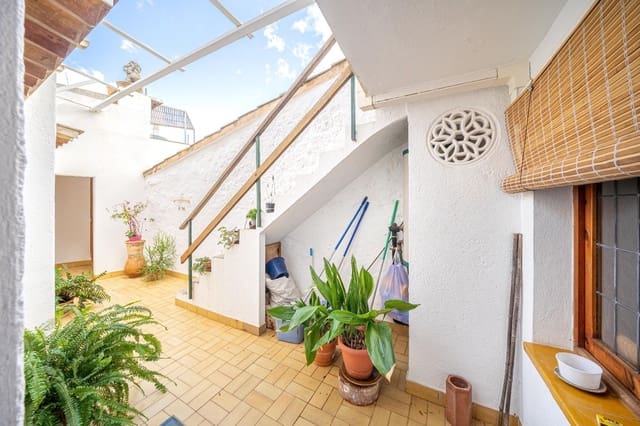 5 chambre Maison de Ville à vendre à Pollensa / Pollença avec garage - 850 000 € (Ref: 9523195)