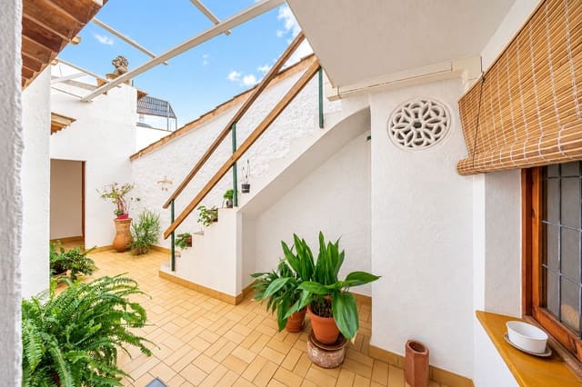 5 sypialnia Dom na sprzedaż w Pollensa / Pollença z garażem - 850 000 € (Ref: 9523195)