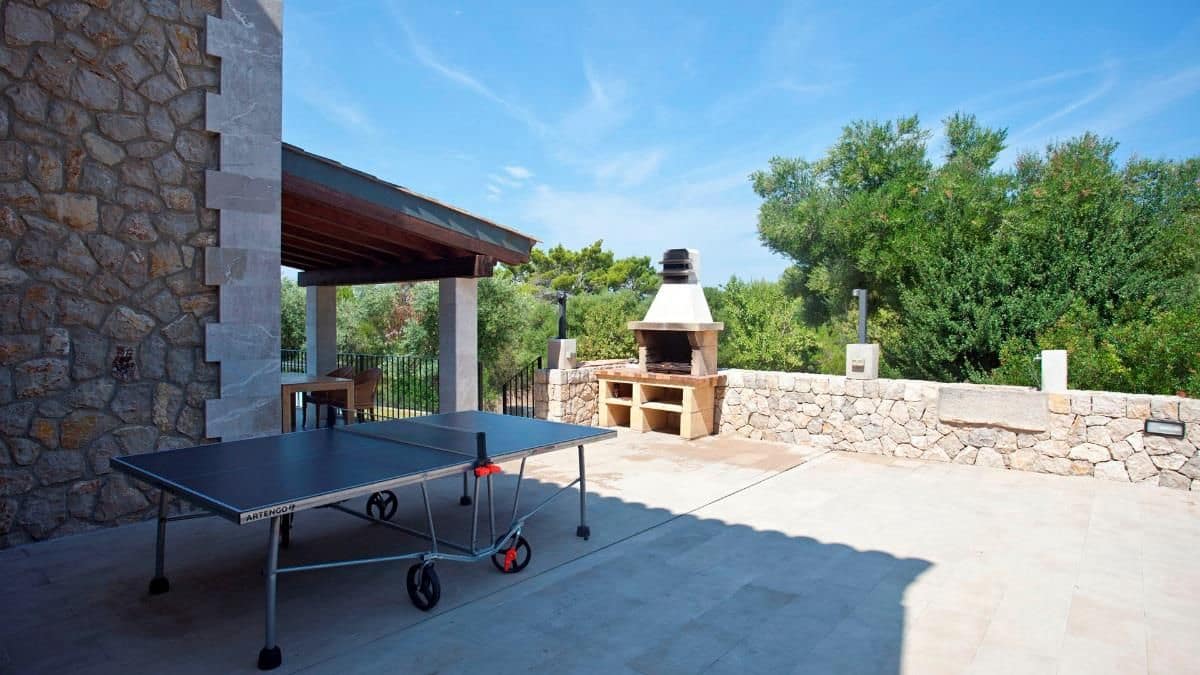 6 bedroom Finca/Country House for sale in Alcudia with pool garage - € 3,500,000 (Ref: 9523196)