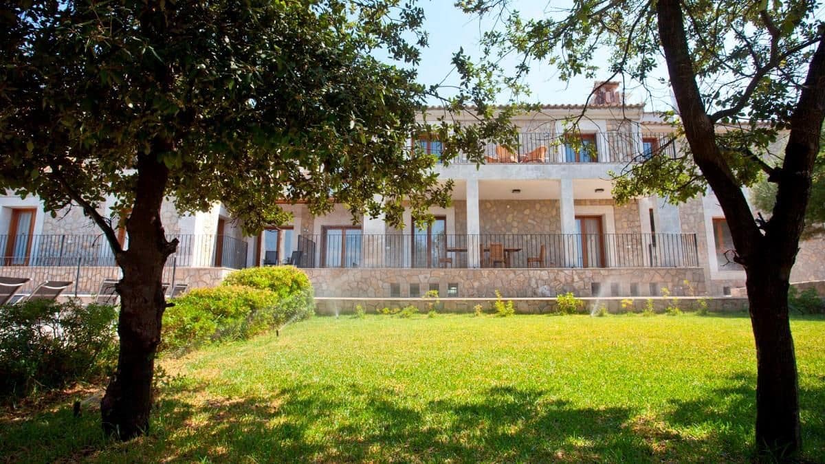 6 bedroom Finca/Country House for sale in Alcudia with pool garage - € 3,500,000 (Ref: 9523196)