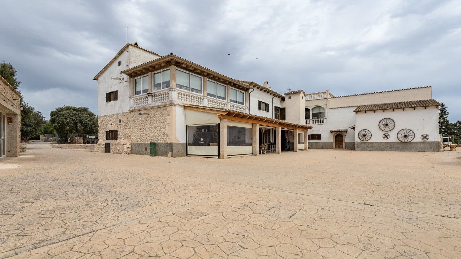 7 sovrum Finca/Hus på landet till salu i Lloret de Vista Alegre med pool garage - 3 800 000 € (Ref: 9523198)