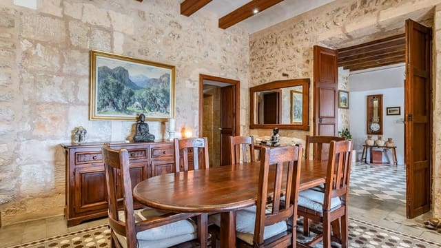 7 sovrum Finca/Hus på landet till salu i Lloret de Vista Alegre med pool garage - 3 800 000 € (Ref: 9523198)