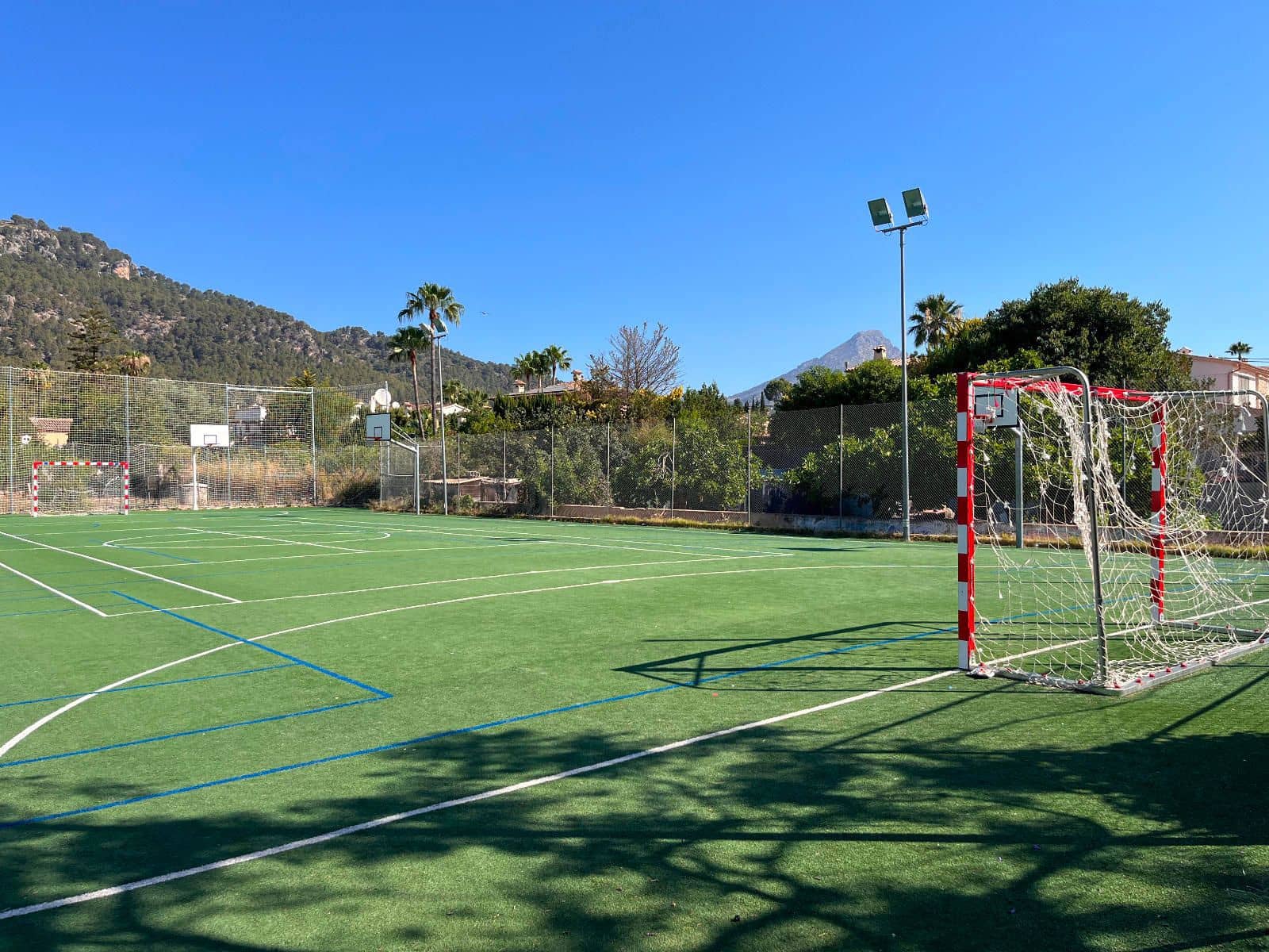 7 sypialnia Dom na sprzedaż w Es Capdella z garażem - 950 000 € (Ref: 9523205)