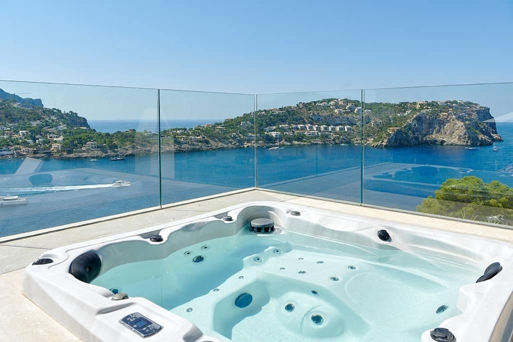 6 quarto Casa em Banda para venda em Puerto de Andratx com piscina garagem - 7 900 000 € (Ref: 9523208)