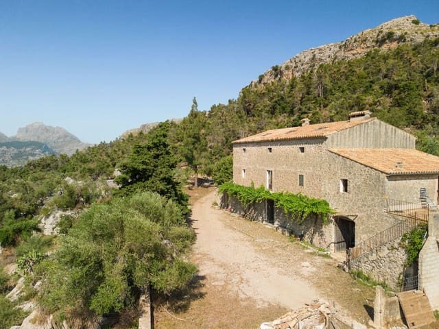 13 Zimmer Finca/Landgut zu verkaufen in Escorca mit Garage - 5.500.000 € (Ref: 9523219)