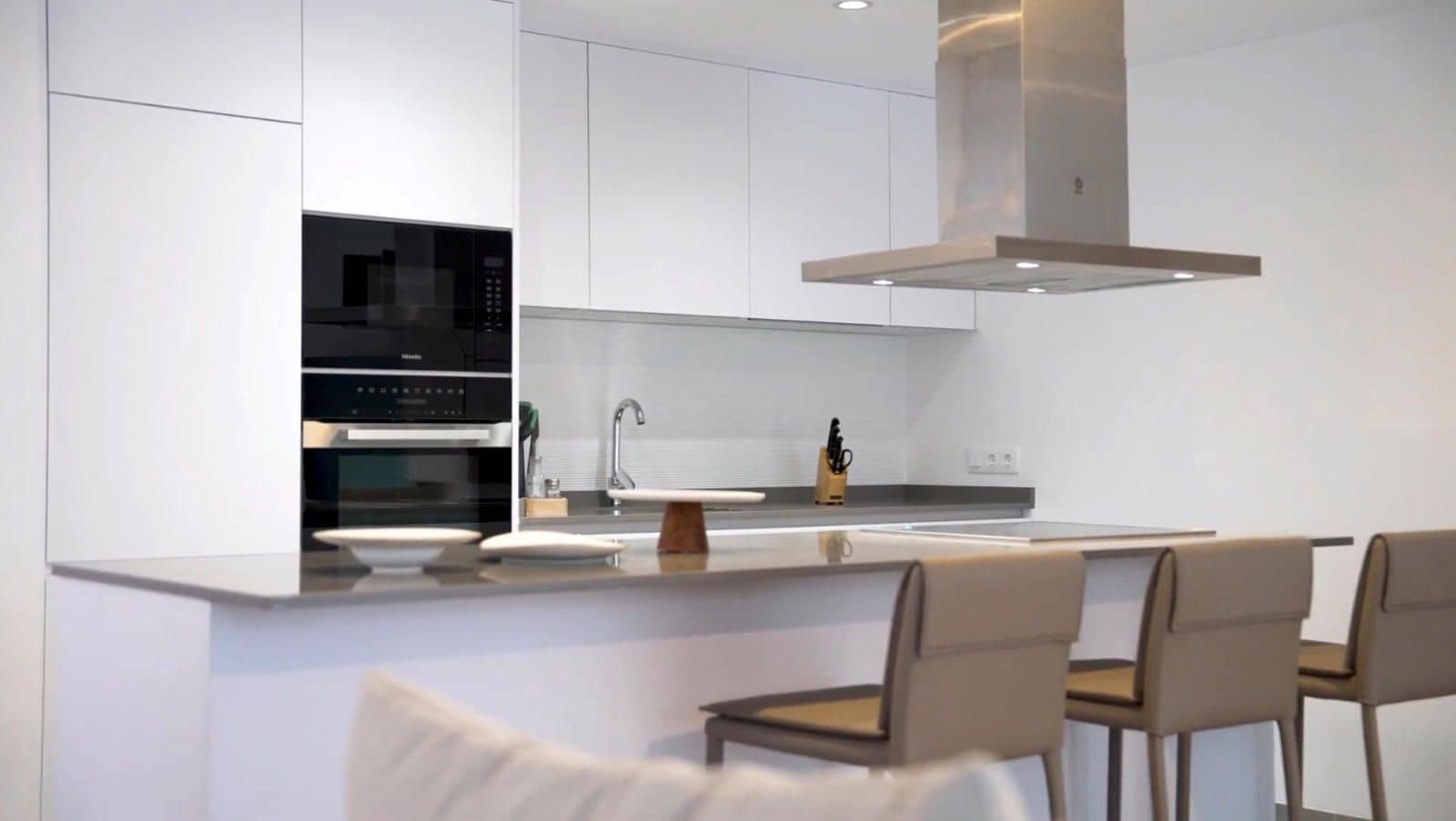 3 soverom Hus til salgs i Cala Ratjada med garasje - € 875 000 (Ref: 9523221)