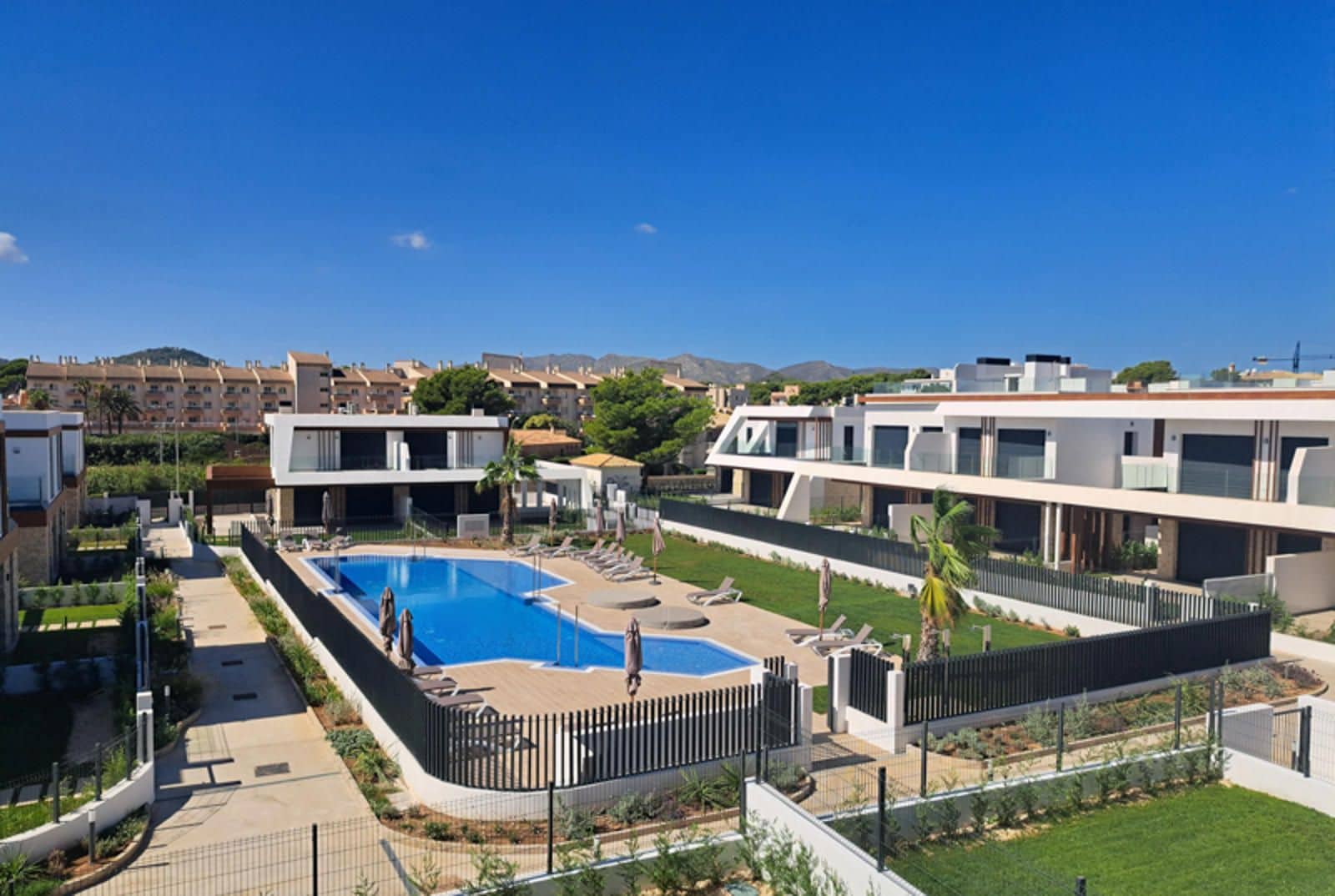 3 soverom Hus til salgs i Cala Ratjada med garasje - € 875 000 (Ref: 9523221)