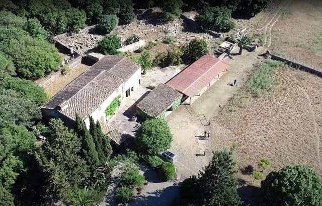 5 bedroom Finca/Country House for sale in Cala San Vicente / Cala Sant Vicenç, Pollensa / Pollença with pool - € 7,900,000 (Ref: 9523222)