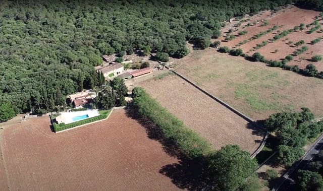 5 bedroom Finca/Country House for sale in Cala San Vicente / Cala Sant Vicenç, Pollensa / Pollença with pool - € 7,900,000 (Ref: 9523222)