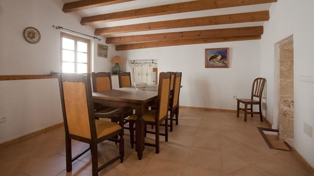 4 bedroom Townhouse for sale in Alcúdia - € 1,250,000 (Ref: 9523223)