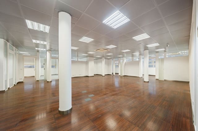 Local Comercial en Son Armadans, Palma de Mallorca en alquiler con garaje - 4.523 € (Ref: 9523230)