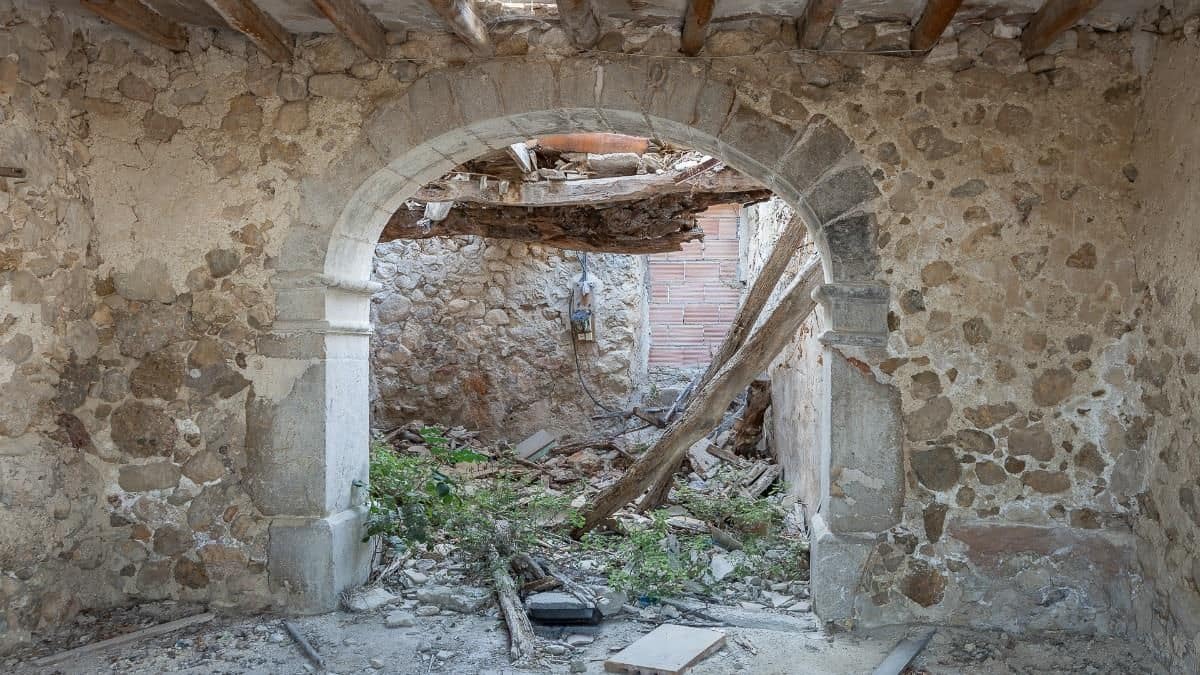 Townhouse for sale in Moscari with garage - € 480,000 (Ref: 9523240)