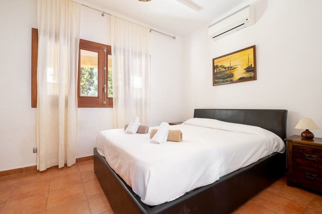 6 bedroom Townhouse for sale in Mal Pas-Bon Aire with pool garage - € 1,450,000 (Ref: 9523244)