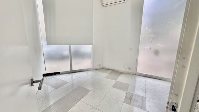 Local Comercial en Pere Garau, Palma de Mallorca en venta - 535.000 € (Ref: 9544488)