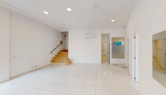 Local Comercial en Pere Garau, Palma de Mallorca en venta - 535.000 € (Ref: 9544488)